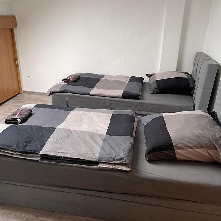 Apartment Bis Zu 8 Einzelbetten Stellplatz Wifi Essen Dış mekan fotoğraf